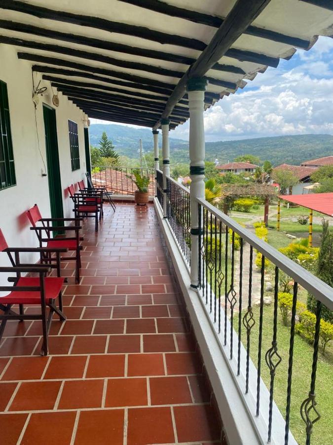 Hotel Campestre La Loma Curiti Exterior photo