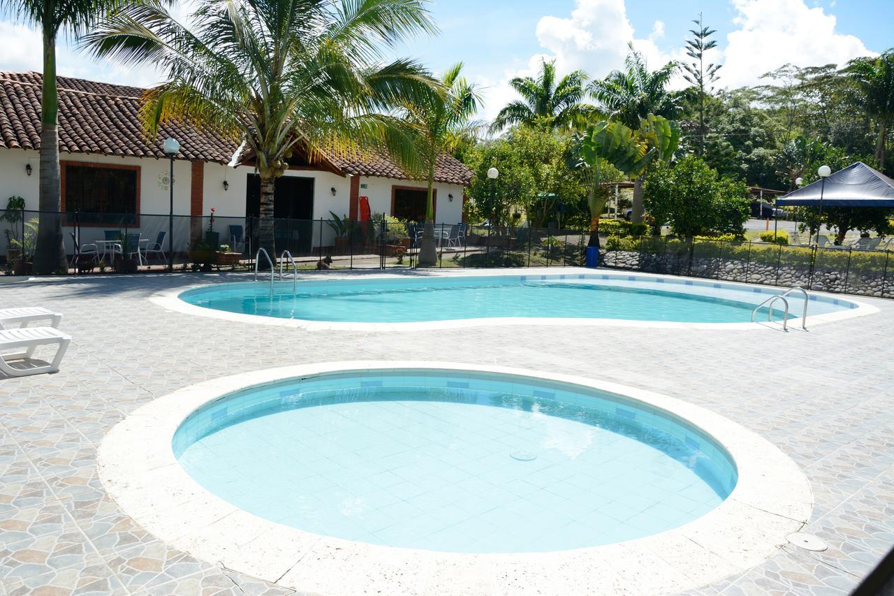 Hotel Campestre La Loma Curiti Exterior photo