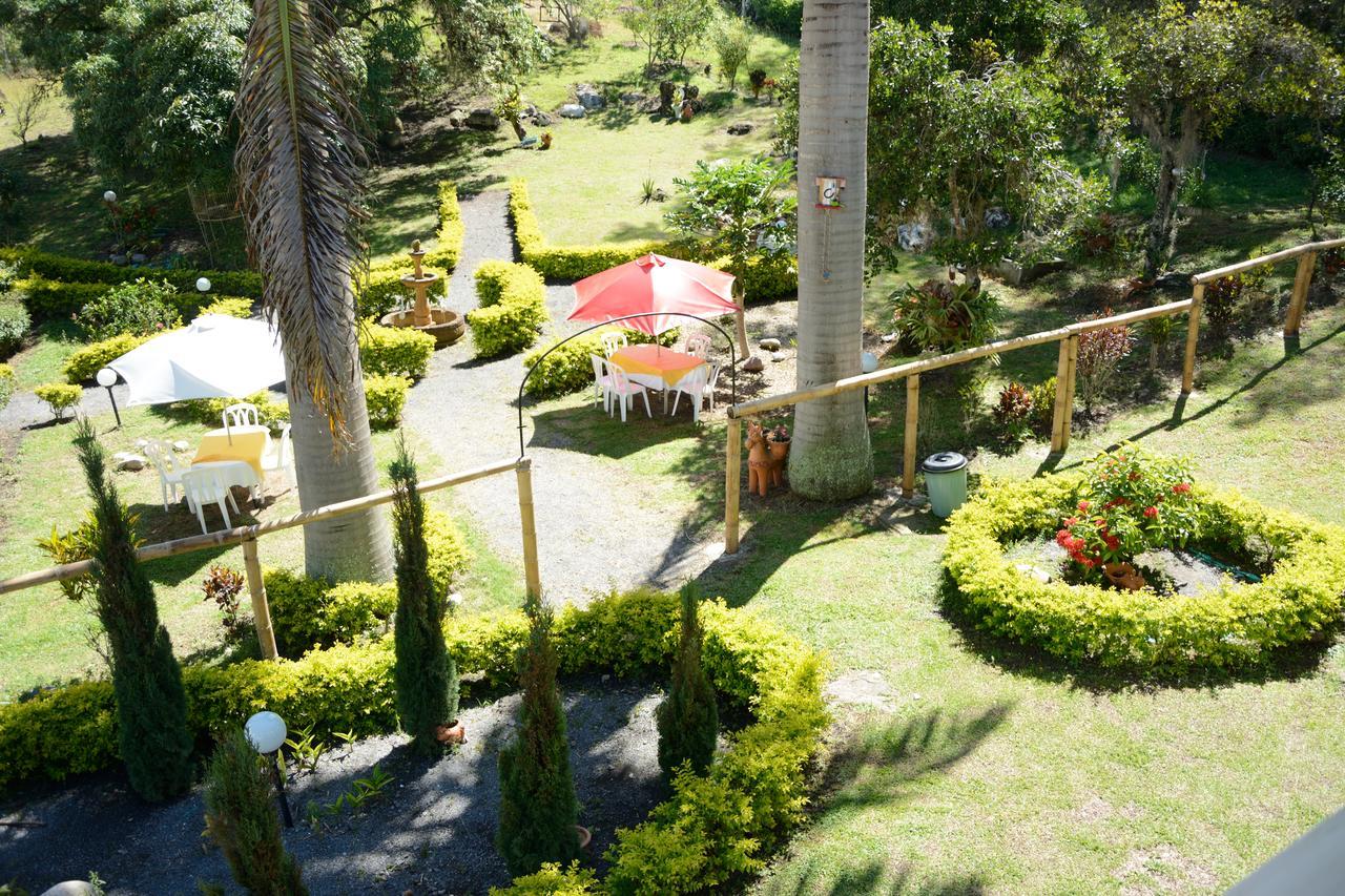 Hotel Campestre La Loma Curiti Exterior photo